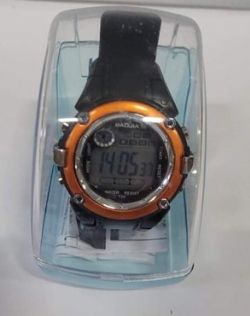 MONTRE DIGITALE POUR GARÇON NOIR / ROUGE